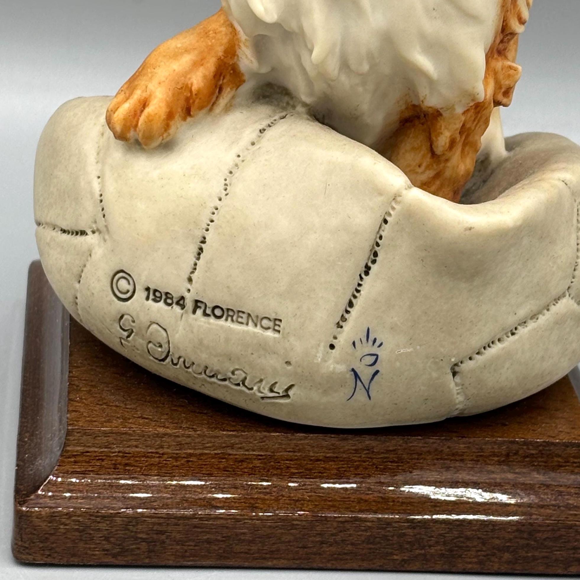 Vintage Giuseppe Armani Cat Figurine – 1984 Florence Kitten