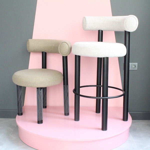 Chaise moderne en métal de forme ovale avec accoudoirs, fauteuil en bouclé et tissu d'ameublement pelucheux, décoration d'intérieur, chaise de salle à manger et de cuisine