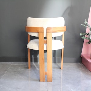 Dining Room Handmade Chairs with a Harmonious Combination of Elegance Design and Comfortable Seating for a Long Time, home furniture