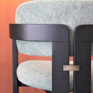 Comfortable Wooden Chair, Ideal for Modern Living Room, Dining Room, Kitchen, Handmade Furniture, Flexible Color Options, Home Decoration