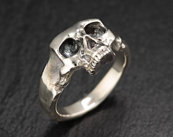 Small skull silver ring- sterling silver skull -elegant skull ring