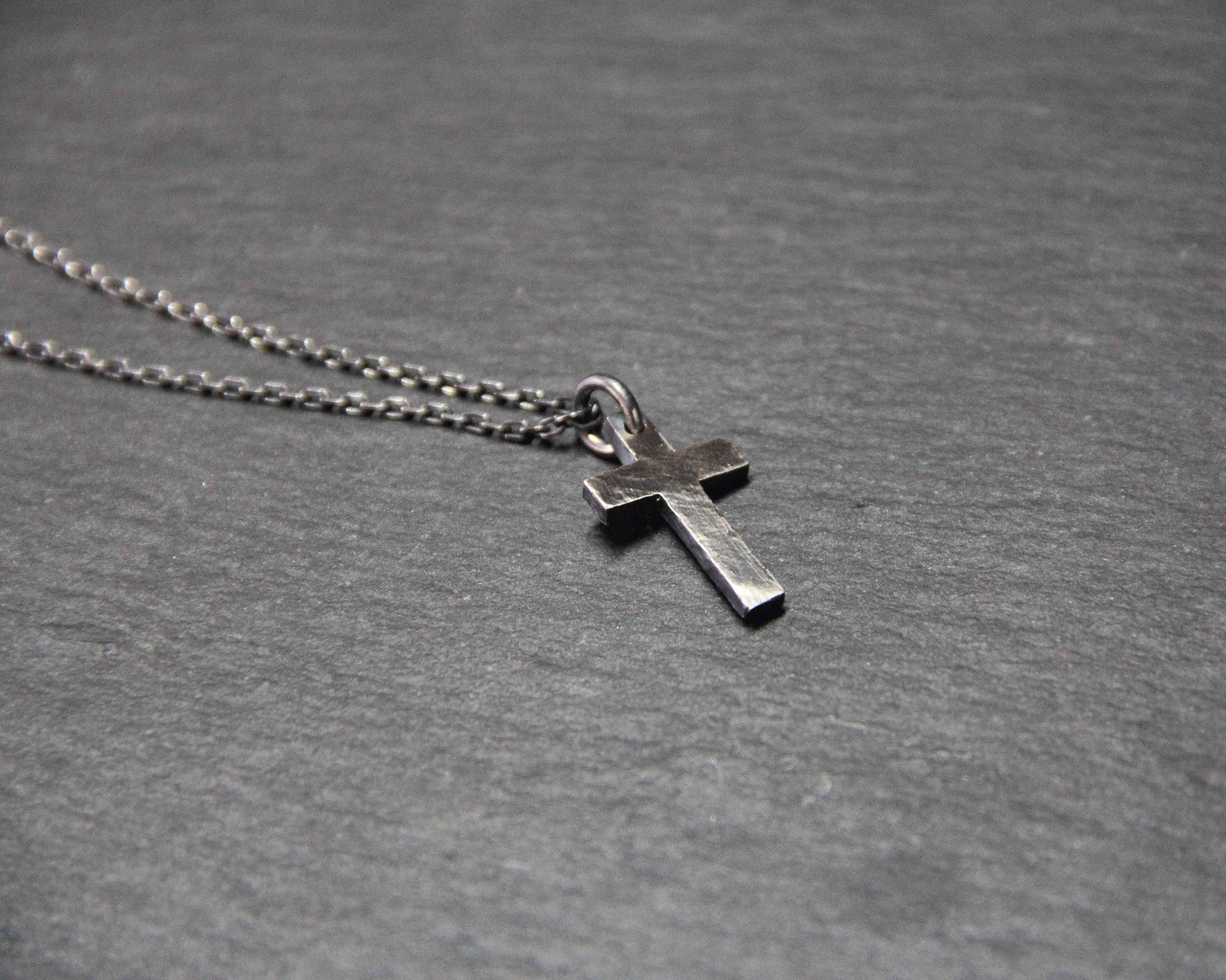 Ciondolo Croce In Argento 925 Uomo/Donna - Semplice, Lucido, 4.5 Cm - Con Panno Per La Pulizia