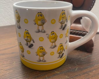 Vintage Selection of M&ms Candy 3D Green and Yellow Ceramic Coffee