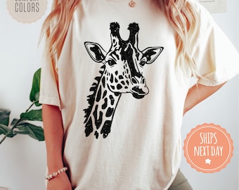 Cute Giraffe Shirt - Comfort Colors Shirt - Giraffe Lover Tshirt - Giraffe Tee - Animal Lover Gift - Giraffe Gifts For Women - Safari Gifts