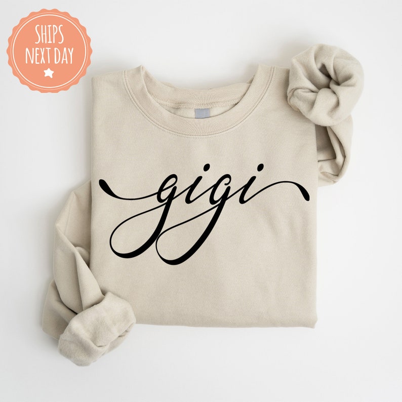 Gigi Sweatshirt - Grandma Hoodie - Nana Sweater - Mothers Day Gift For Grandma - Cute Mom Crewneck - Tia Gifts - Birthday Gift For Gigi Bild 2