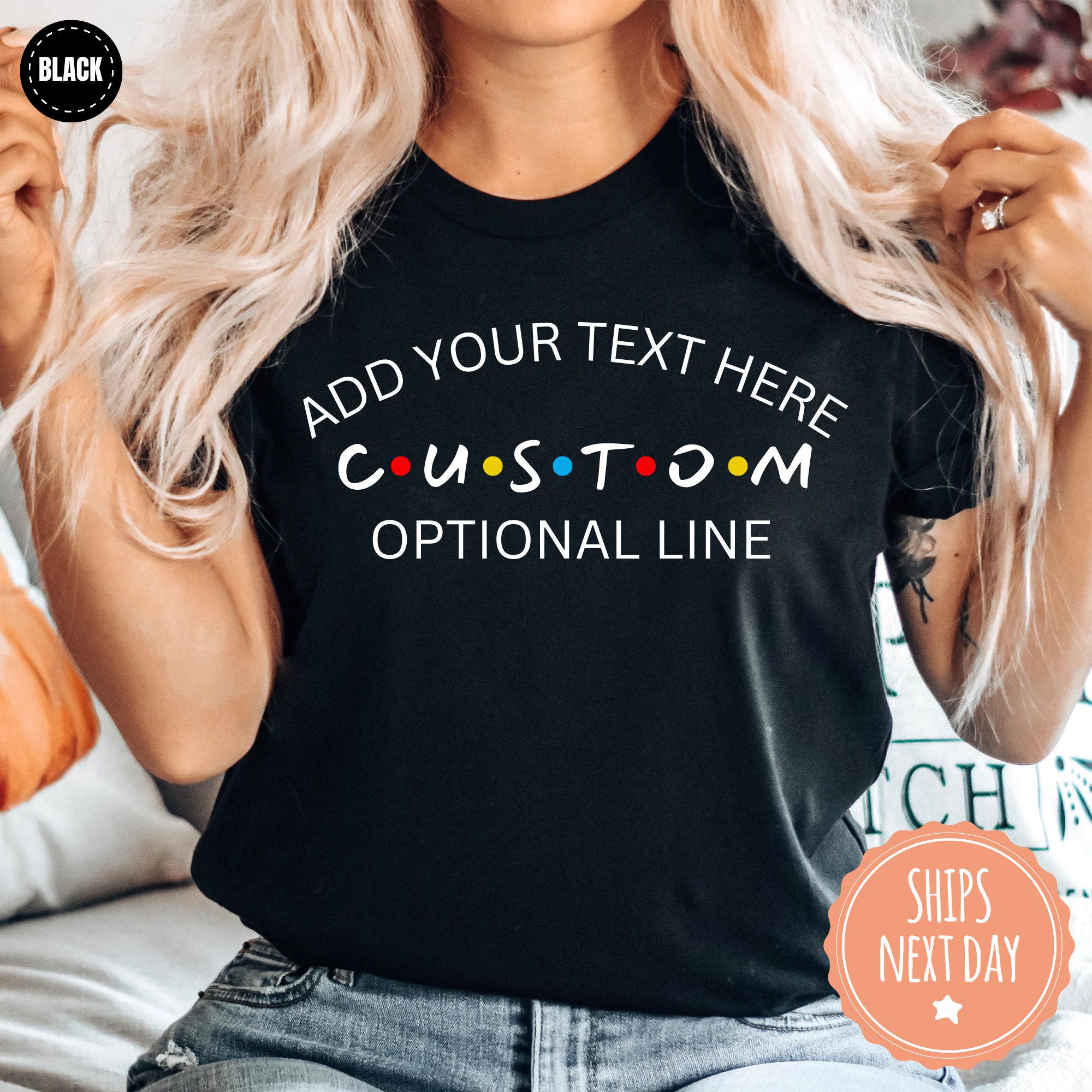 Friends Logo EMB Tee: Maglietta Uomo Alta Qualità Con Stampa Frontale
