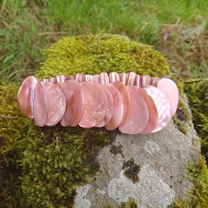Vintage Mother of Pearl Bracelet, Pink MOP Bracelet