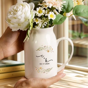 記念日の贈り物 - 結婚または婚約の贈り物 - パーソナライズされた花瓶または食器ホルダーとして使用 - リースデザイン - 結婚記念日の贈り物