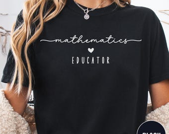 Camiseta Comfort Colors para profesores de matemáticas, camiseta para educadores de matemáticas, camiseta de manga corta, camiseta de manga larga, camiseta para profesores del equipo de matemáticas.