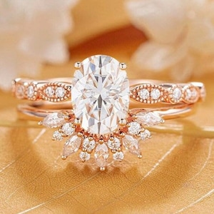 2 Ct Oval Cut Moissanite Wedding Ring Set, Moissanite Engagement Ring Set, Vintage Bridal Set, Art Deco Matching Bands, 14k/18k Gold Ring