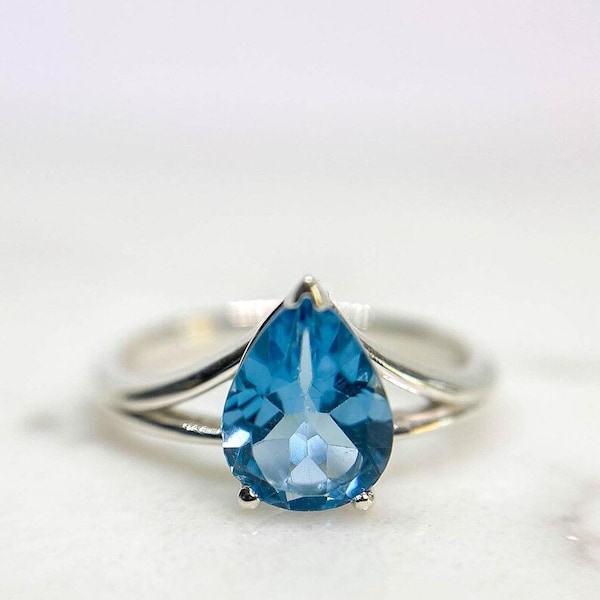 Blue Topaz Engagement Ring, Pear Cut 14K Rose Gold Filled Ring, Cluster Ring Cz Diamond Ring, Bridal Ring, Promise Ring, Anniversary Gift