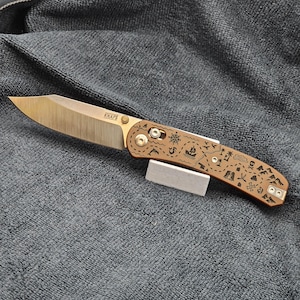 Knafs Lander 2 Clip Point - Piratenkarten-Edition