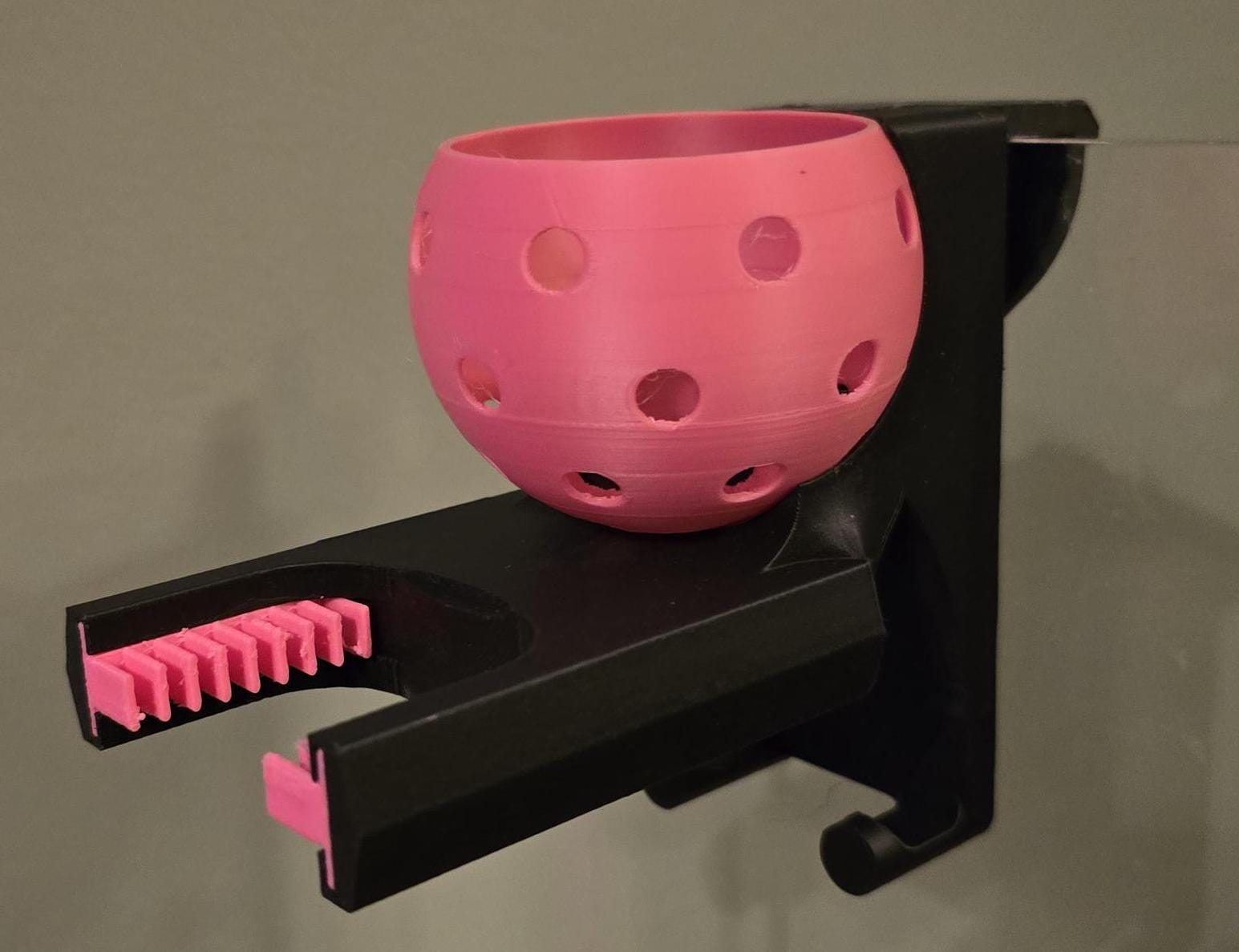 Pickleball Paddle Holder
