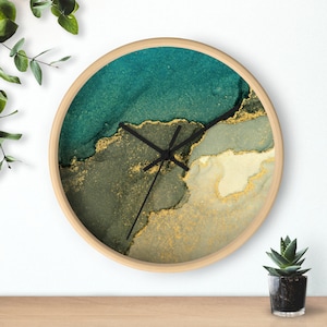 Marble Wall Clock, 10-inch Round Clock, Faux Marble, Luxury Marble, Marble Clock, Elegant Clock, Housewarming Gift, Quiet Clock