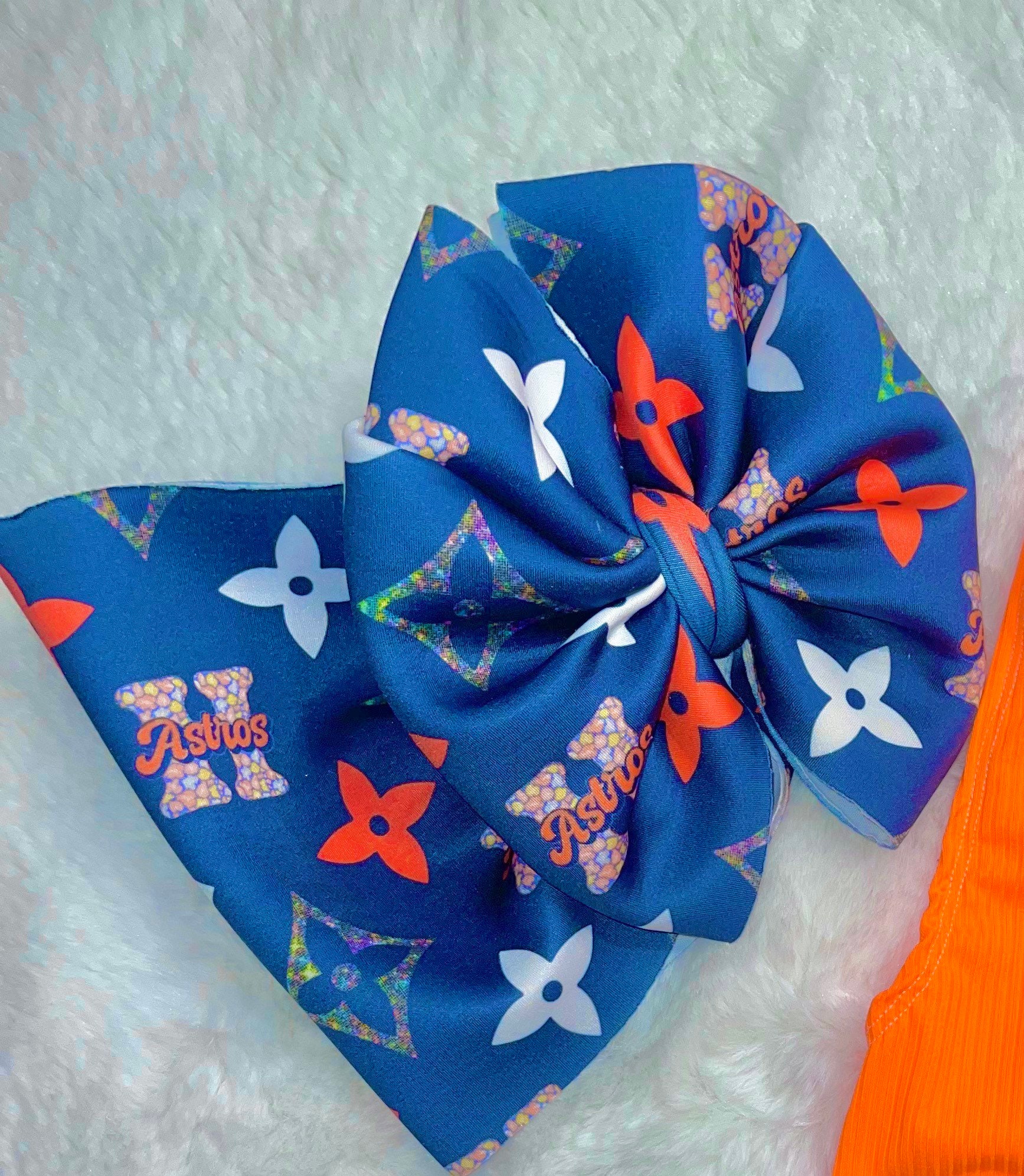 FHTH LV Logo Bow Scrunchy