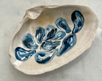 Concha pintada a mano