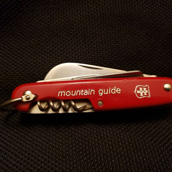 Vintage 1970's Colonial Mountain Guide Pocket Knife