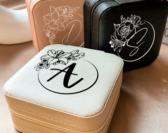 Personalized Initial Jewelry Box, Flower Jewelry Case, Mothers Day Gifts, Bridesmaid Gifts, Custom Letter Jewelry Storage, Jewelry Organizer