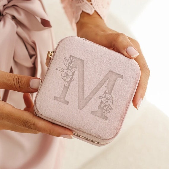 Personalized Initial Jewelry Box, Engraved Jewelry Case, Mothers Day Gifts, Floral Earring Box, Cute Jewelry Organizer, Travel Jewelry Case