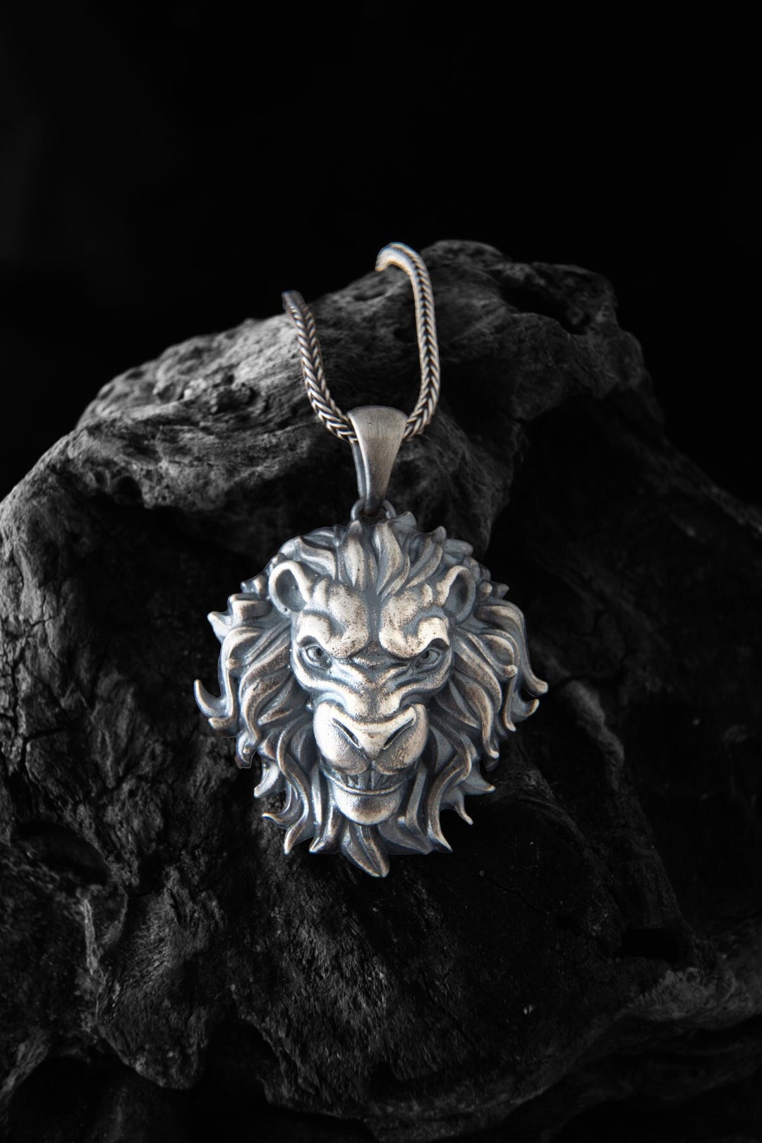 NVM FRNCH Lion Figure Silver Color Men's Necklace FRJ30434-534-A - Manchester