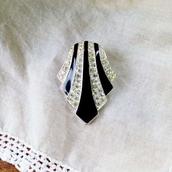 Art deco style pendant black white striped neckla… - image 3