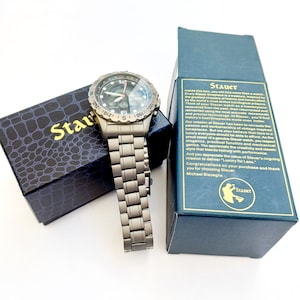 Vintage Stauer Men's Titanium Watch, Digital Analog Display, Indiglo image 4