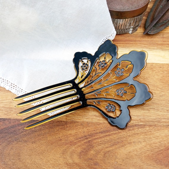 Antique Victorian hair comb scalloped carved Cell… - image 9