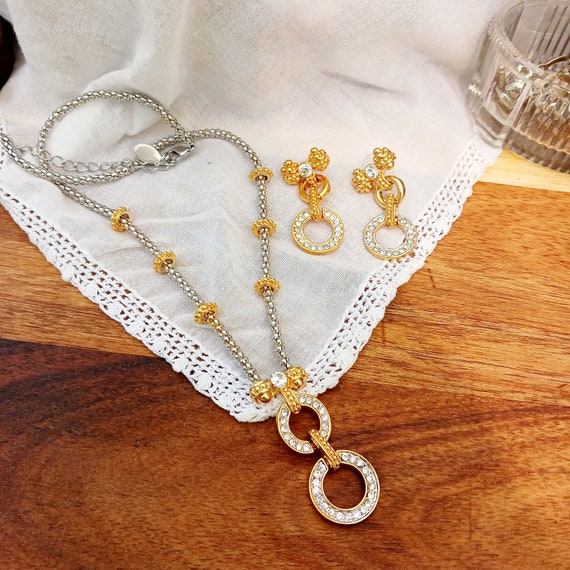 Vintage circle jewelry by bijoux turner, rhineston