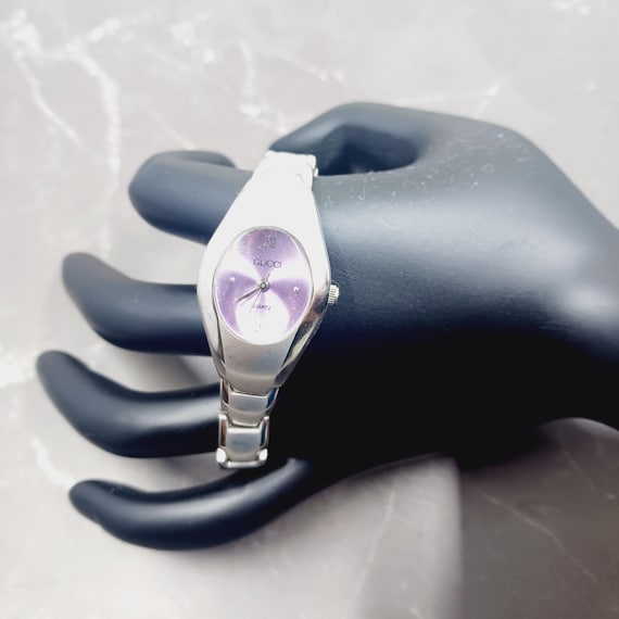 Gucci Ladies Bubble Watch WORKING Vintage Y2K Purple Analog Face