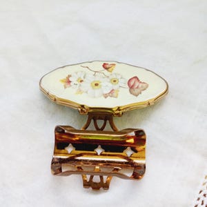Porte rouge à lèvres floral émaillé vintage Stratton England miroir pliant à l'ancienne rare compact unique couleurs d'automne cadeau féminin pour les femmes