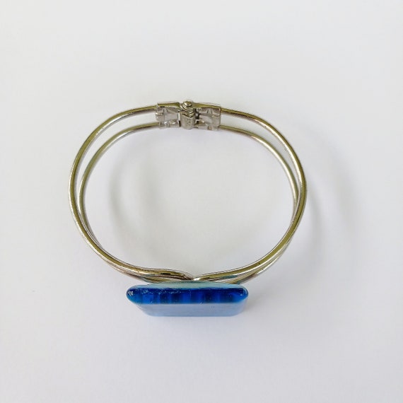Vintage blue glass hinged bracelet, glitter mottl… - image 10