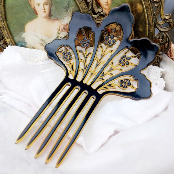 Antique Victorian hair comb scalloped carved Cell… - image 3