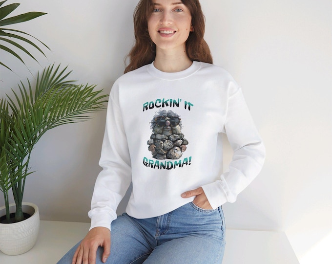 Rockin' It Grandma Unisex Heavy Blend™ Crewneck Sweatshirt Granny Grandmother Mama Mom Mother Grammy Gigi Grams Nana Mimi OMA Mamaw