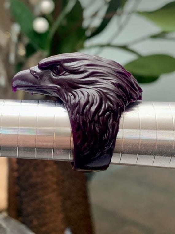 Anello con modello in cera a testa d'aquila per gioielli in