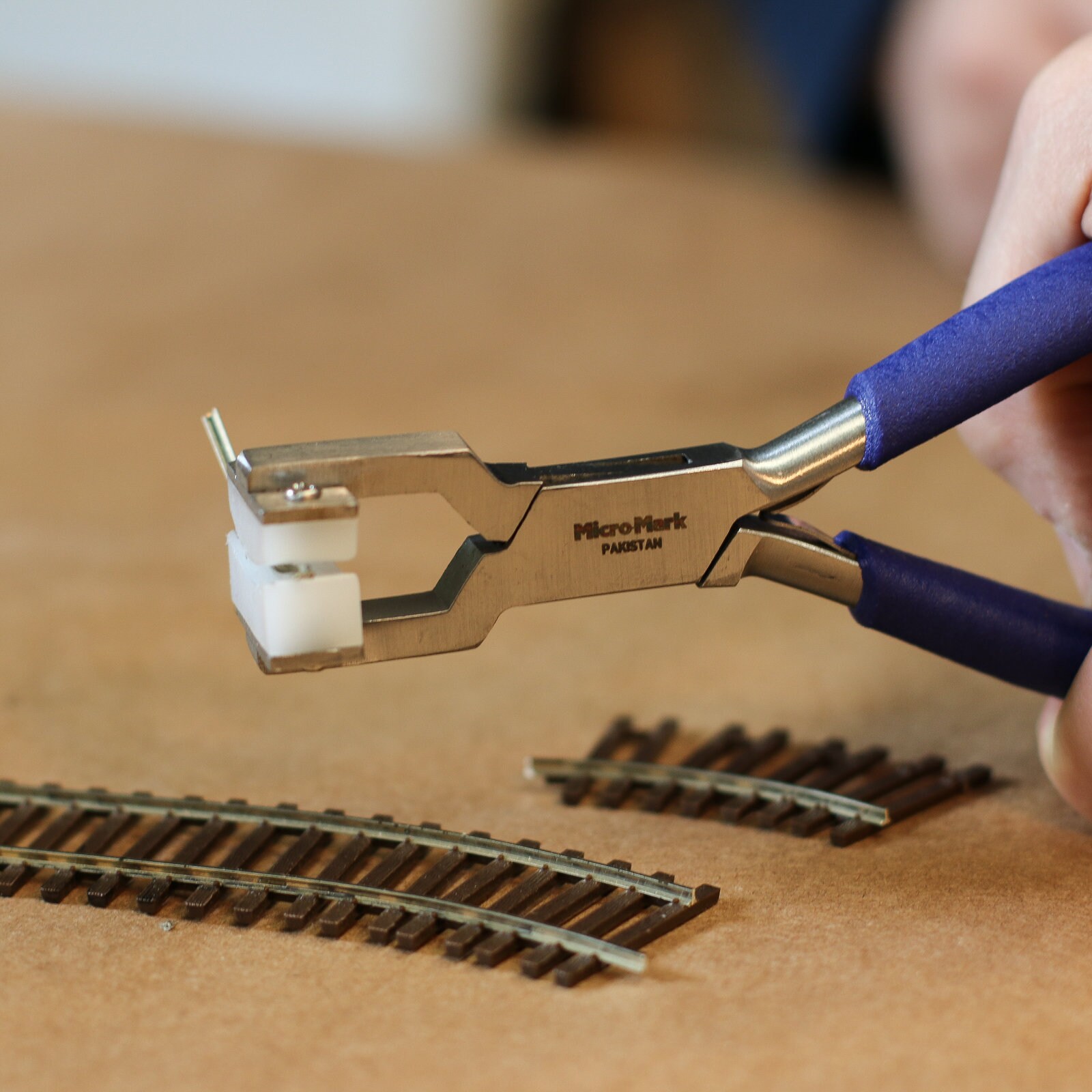 Micro mark nipper deals