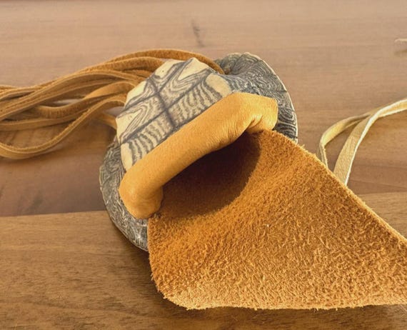 Native American Turtle Shell Pouch with Leather S… - image 11
