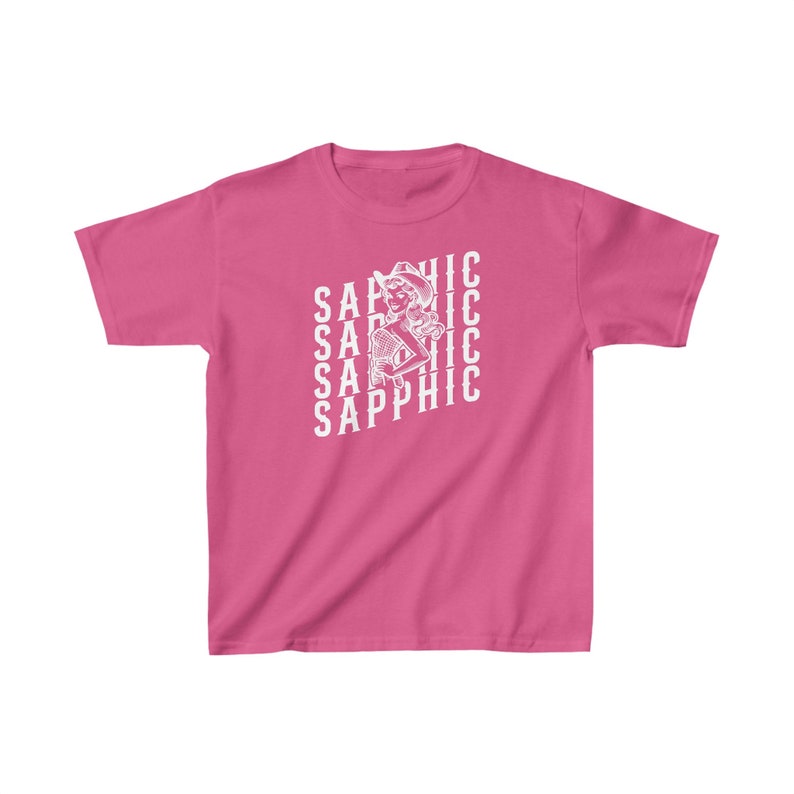 Queer Y2k Baby Tee Sapphic Pride Baby Tee Femboy Odzież 90s Crop Top Retro Lesbijka LGBTQ Prezent Biseksualny T Shirt Parada Dumy Strój Heliconia