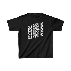 Queer Y2k Baby Tee Sapphic Pride Baby Tee Femboy Odzież 90s Crop Top Retro Lesbijka LGBTQ Prezent Biseksualny T Shirt Parada Dumy Strój zdjęcie 6