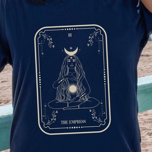 Camiseta de tarô da Imperatriz de energia feminina, carta de tarô feminina da Imperatriz, camiseta da Deusa, bolsa de tarô da Imperatriz, presente para o feminino divino