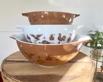 Set of 3 Vintage Brown Pyrex Early American Cinderella Style Mixing Bowls, Vintage Kitchen Decor, Brown Bowl, Kitchen Style, Rustic, Country