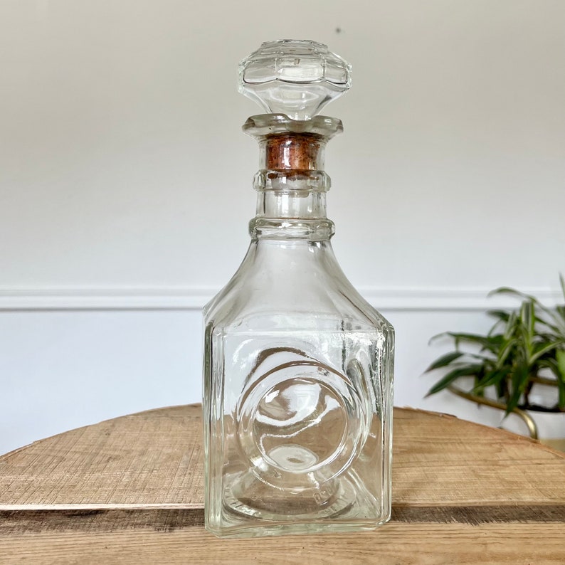 carafe en verre vintage, Mid Century Modern Whisky ou Bourbon Decanter, Bar Decor, Bar Cart image 2