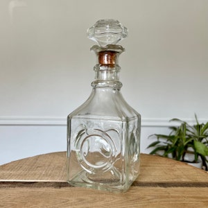 carafe en verre vintage, Mid Century Modern Whisky ou Bourbon Decanter, Bar Decor, Bar Cart image 1