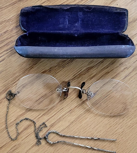 Pince-nez 4, High School Grad circa 1910 Boston wearing a r…