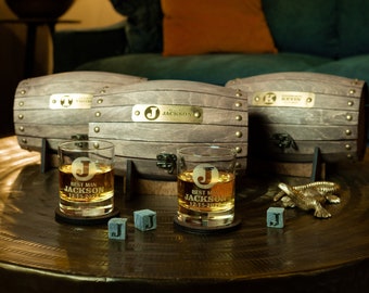 Wooden Barrel Gift Box for Men Personalized Groomsmen Gift, Custom Whiskey Glasses with Chilling Stones Set