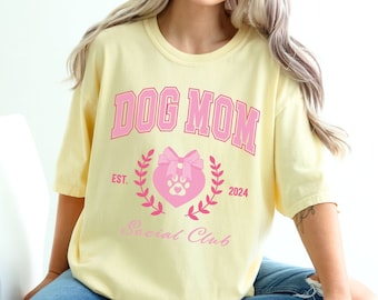 Coquette Dog Mom Social Club Tshirt Pink Bow Dog Mama Gift Oversized Tee Coquette Crewneck Pink Dog Owner Gift for Bestie Gift for Sister