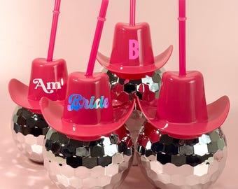 Personalisierte Cowgirl-Party-Gastgeschenke, rosa Cowboyhut-Becher mit Strohhalm, Western-Party-Gastgeschenke, Junggesellinnenabschieds-Gastgeschenke