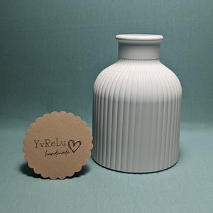 Ribbed Raysin vase, with wooden box or with wooden box and tealight holder