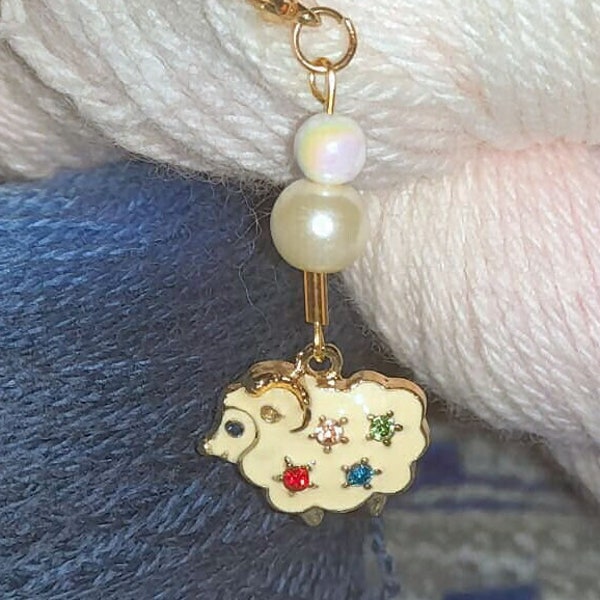 That sheep's a gem! stitch marker / progress keeper