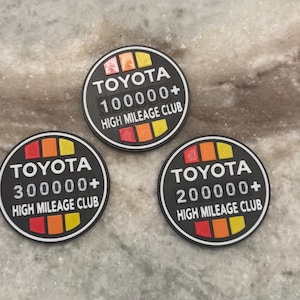 Toyota High Mileage Club Badge – 100k / 200k / 300k Miles – Durable 3D Printed Car Truck Emblem Sticker Alternative