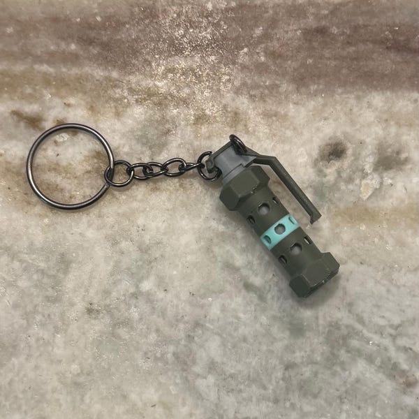 Flashbang Grenade Keychain – Tactical 3D Printed Fidget Toy